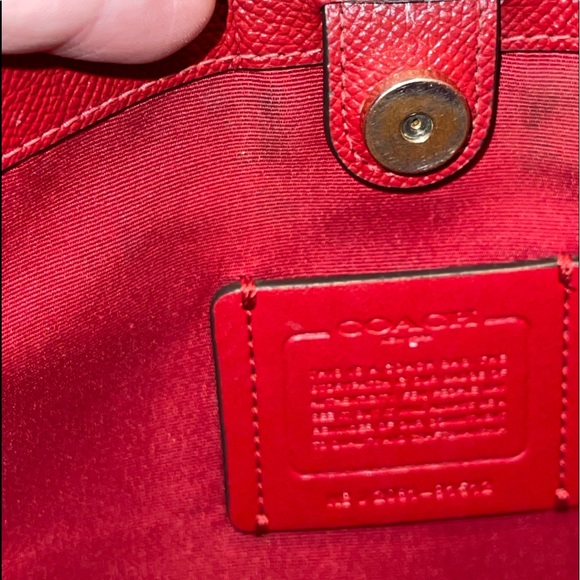 COACH 91512 TOWN BUCKET BAG IN SIGNATURE CANVAS BROWN 1941 RED - Picture 7 of 16